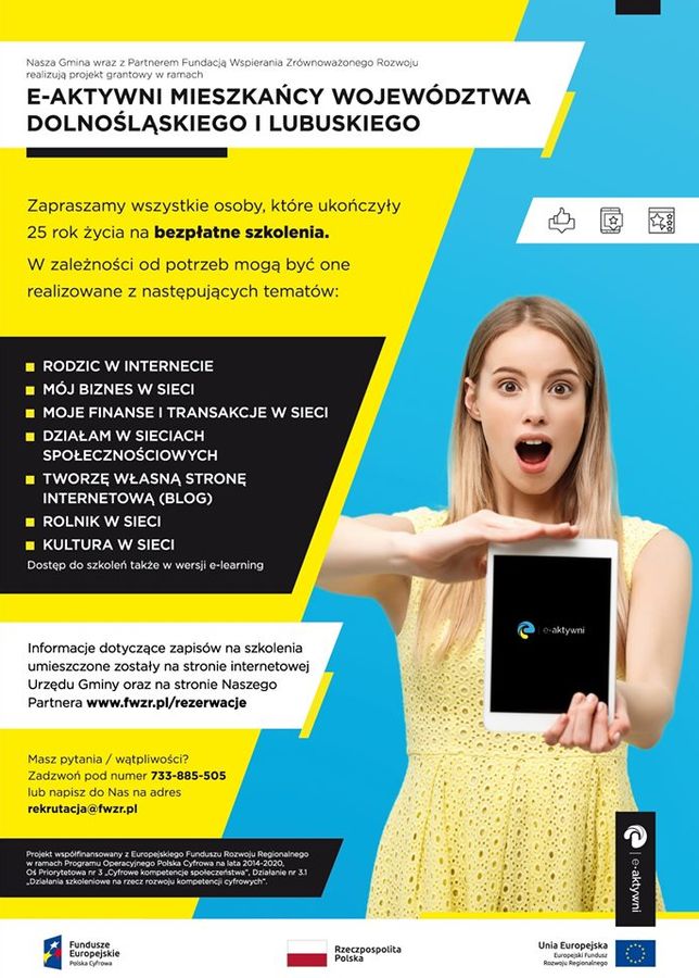 plakat informujący o szkoleniach